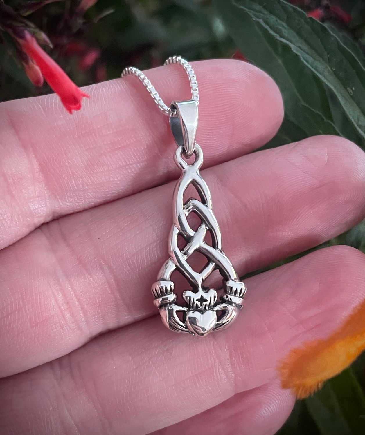Sterling Silver Trinity Knot Irish Claddagh Pendant Necklace